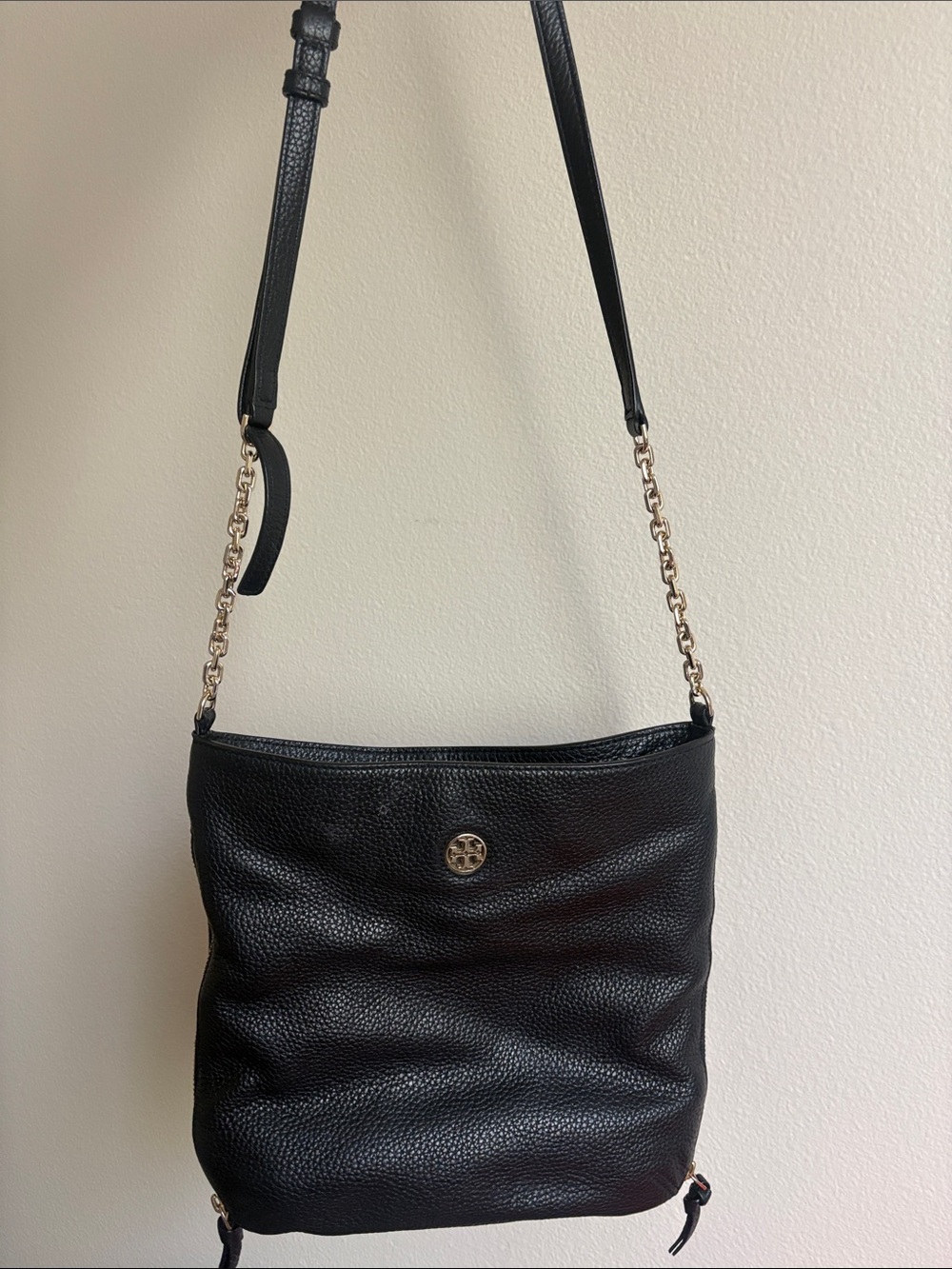Tory Burch Black Pebbled Leather Chain-Trim Crossbody